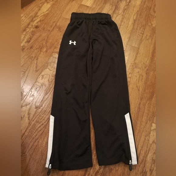 Under Armour boys training sports pants. Black. Size youth Small - Picture 11 of 11